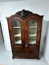Vetrina in noce fine 800