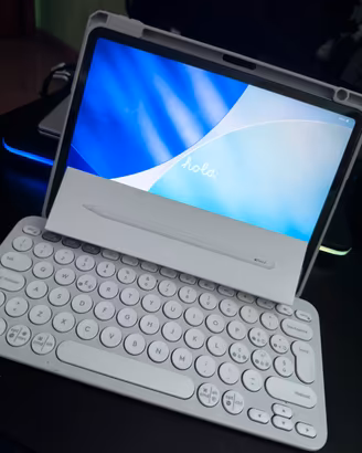 IPad Pro 11” 2020 128GB+Pencil 2+Logitech K380s