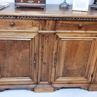 Base Credenza