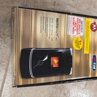 N.2 Motorola RAZRV3xx.