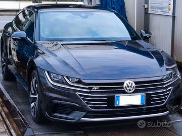 Volkswagen Arteon 2.0 tdi r line