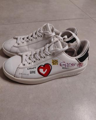 Scarpe Guess