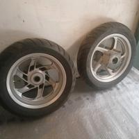 cerchi Yamaha Majesty 400