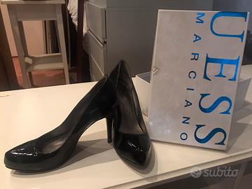 Scarpe decolletè Guess nere lucide 39