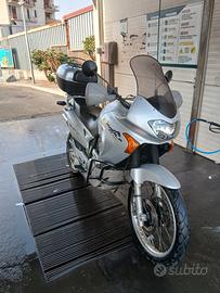 honda transalp del 2005 con 62 mila km