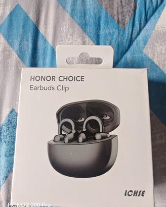 Honor Choice Earbuds clip 
