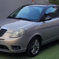 Lancia ypsilon diesel 1.3 multijet