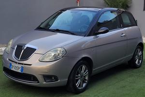 Lancia ypsilon diesel 1.3 multijet