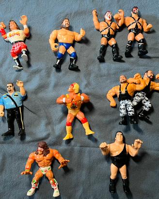 10 action figure wrestling WWF funzionanti