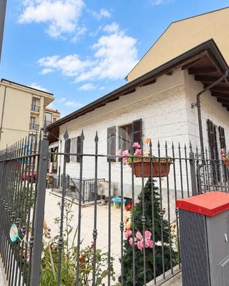 VILLA SINGOLA A SAN MAURO TORINESE