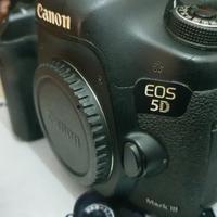 Canon 5d mark lll con scatola accessori e software