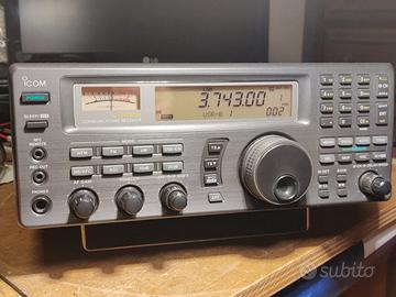 ICOM IC R8500 Ricevitore HF-VHF-UHF