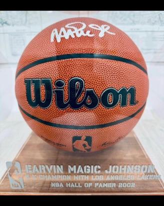 Pallone da Basket Autografato da Magic Johnson