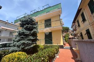 3 LOCALI A CASARZA LIGURE