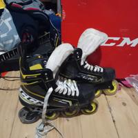 pattini da hockey 