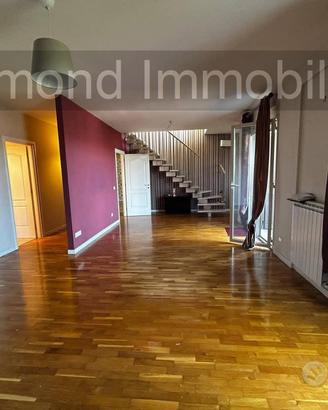 Appartamento con garage a San Giovanni la Punta