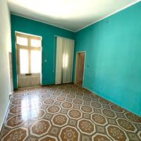 Locale a Villasmundo per ufficio o negozio