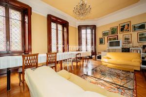 QUATTRO LOCALI a DUE PASSI DAL CENTRO