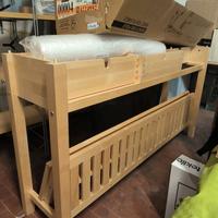 Cassettiera con scaffali
