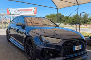 Audi rs4