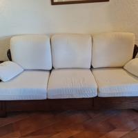 Divano e poltrona letti in legno massello