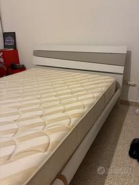 letto matrimoniale