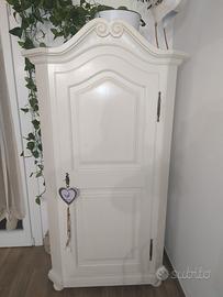 armadietto bianco vintage retrò restaurato 