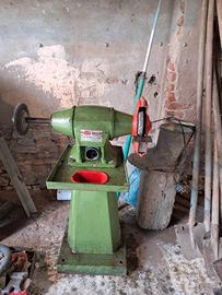 Mola Nebes con piano di supporto