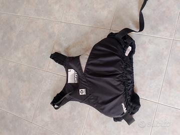 giubbotto salvagente per windsurf e sport acquatic