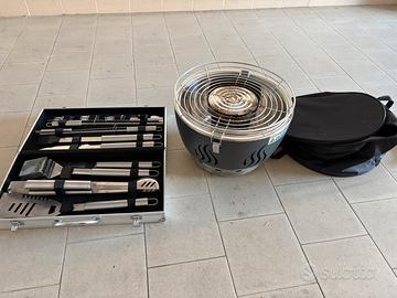 Barbecue da tavolo con valigetta attrezzi