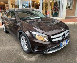 Mercedes-Benz GLA 200 GLA 200 d (cdi) Executive au