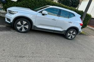 T5 Plug-In Hybrid  Inscript recharge