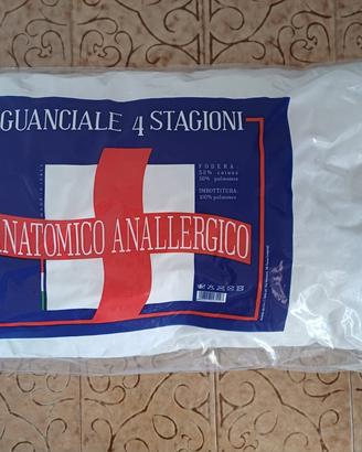 Cuscino anallergico nuovo.