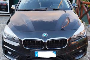 BMW 216d