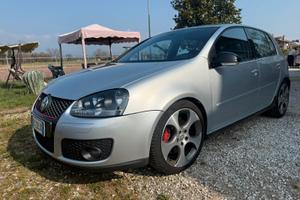 GOLF V GTI