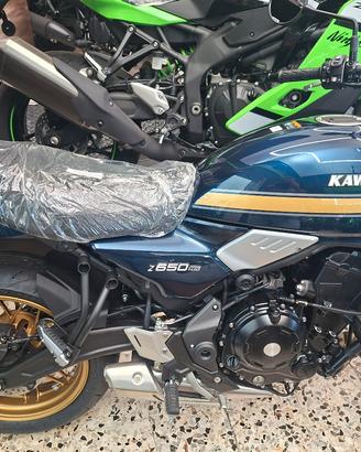 KAWASAKI Z650RS 2026