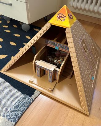 Piramide Playmobil giocattolo