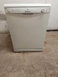 Lavastoviglie Candy A+ come nuova 4 coperti