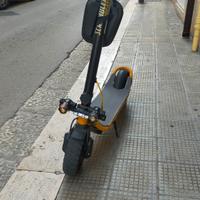 monopattino elettrico 