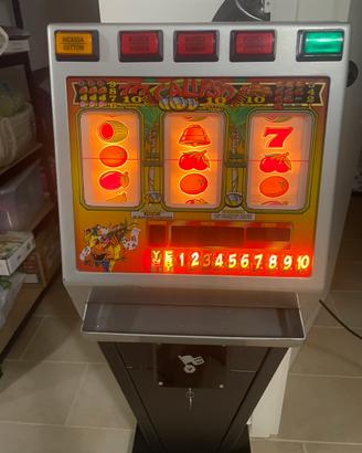 Slot machine vintage