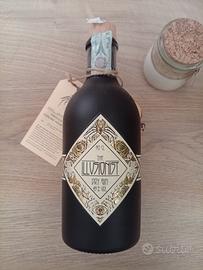 Bottiglia vuota di Gin the Illusionist