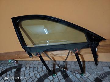 vetro ascendente dx e telaio  Audi A3 Sportback 