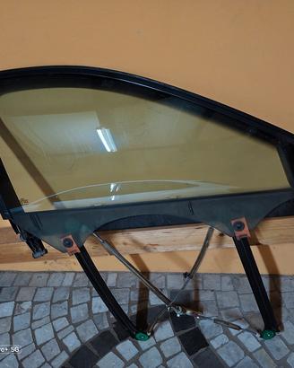 vetro ascendente dx e telaio  Audi A3 Sportback 