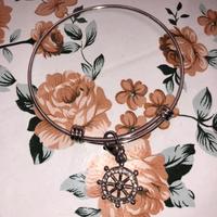 Bracciale con ciondolo timone da barca