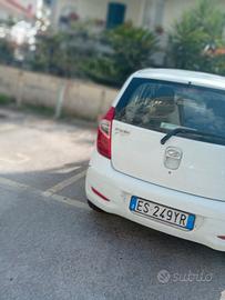Auto usata in discrete ondizioni