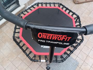 Onetwofit trampolino