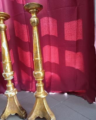 Coppia di candelieri 