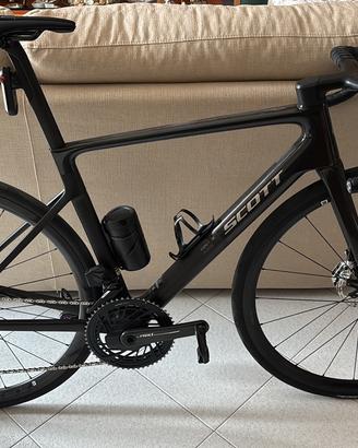 Scott addict rc (m) red e1