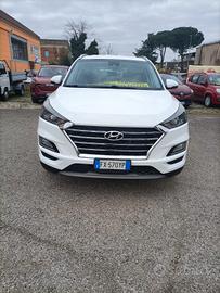 Hyundai TUCSON SUV PARI AL NUOVO