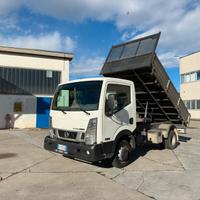 Nissan Cabstar Ribaltabile Trilaterale